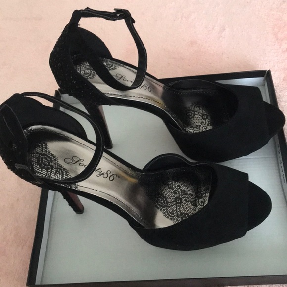 Society 86 black heels - Picture 5 of 7